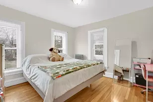 40 Laurel St, Holyoke, MA 01040 - Photo 16