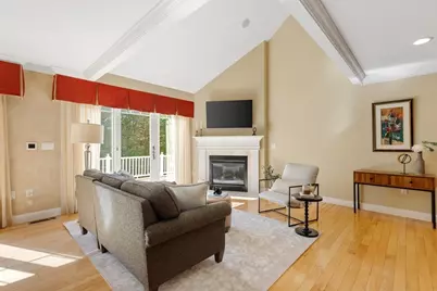 11 Swan Ln #11, Andover, MA 01810 - Photo 4