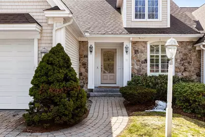 11 Swan Ln #11, Andover, MA 01810 - Photo 1