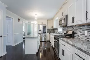 115 Forge River Pkwy, Raynham, MA 02767 - Photo 8