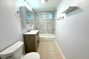 8 Berkeley St, Watertown, MA 02472 - Photo 10