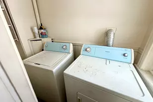 8 Berkeley St, Watertown, MA 02472 - Photo 12