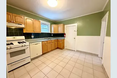 8 Berkeley St #1, Watertown, MA 02472 - Photo 2