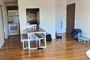 1027 Commonwealth Ave, Boston, MA 02215 - Photo 4