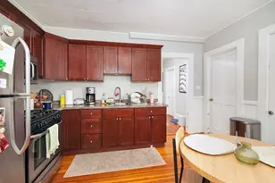 165 Whitwell St, Quincy, MA 02169 - Photo 16