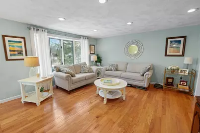 41 Sherwood Dr, Haverhill, MA 01835 - Photo 8