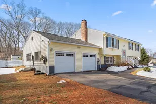 41 Sherwood Dr, Haverhill, MA 01835 - Photo 4