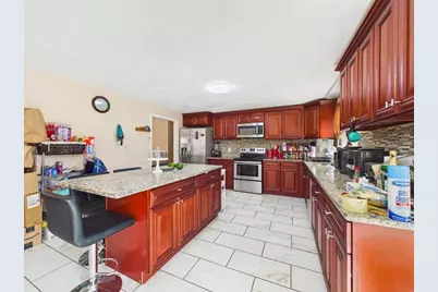 849 Crane Ave S, Taunton, MA 02780 - Photo 12