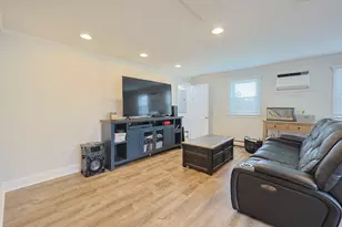 2 Villa Ln, Peabody, MA 01960 - Photo 18