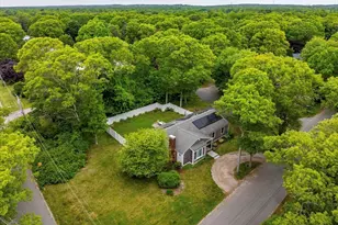 1309 Shootflying Hill Rd, Barnstable, MA 02632 - Photo 2
