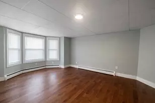 203 London St, Boston, MA 02128 - Photo 6