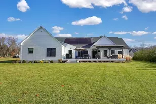 14 Willow Brook Ln, Wilbraham, MA 01095 - Photo 2