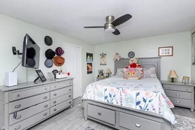 945 Riverside Dr #8A, Methuen, MA 01844 - Photo 14