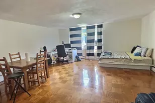 217 Kent, Brookline, MA 02446 - Photo 2