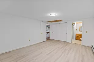 323 Flagg St, Bridgewater, MA 02324 - Photo 12