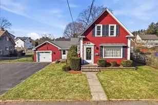 26 Fremont St, Taunton, MA 02780 - Photo 2