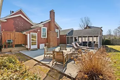 26 Fremont St, Taunton, MA 02780 - Photo 32