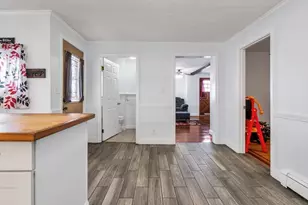 116 Weare St, Lawrence, MA 01843 - Photo 6