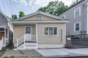 116 Weare St, Lawrence, MA 01843 - Photo 26