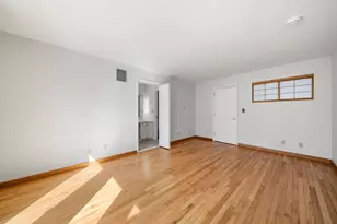 10 Fresh Pond Pl, Cambridge, MA 02138 - Photo 12