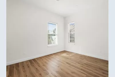 14 William St #4, Worcester, MA 01609 - Photo 18