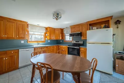 18 Hobart St, Braintree, MA 02184 - Photo 4