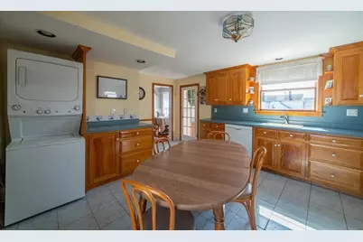 18 Hobart St, Braintree, MA 02184 - Photo 6