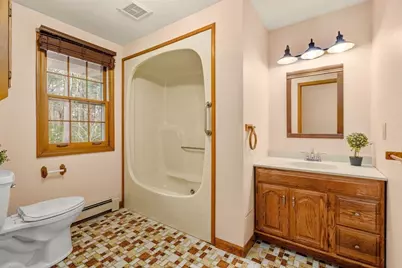 945 Walnut Plain Rd, Rochester, MA 02770 - Photo 12