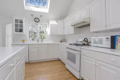 64 Falling Leaf Ln, Barnstable, MA 02655 - Photo 10