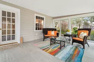 25 Apple Hill Ln, Lynnfield, MA 01940 - Photo 8