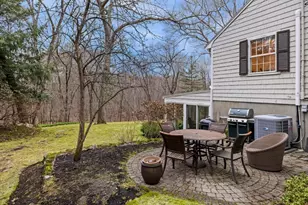 25 Apple Hill Ln, Lynnfield, MA 01940 - Photo 6