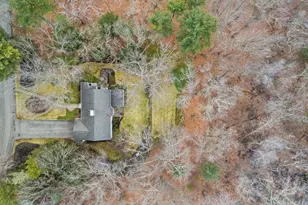 25 Apple Hill Ln, Lynnfield, MA 01940 - Photo 10