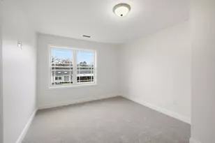 110 Crystal Brook Dr, Springfield, MA 01118 - Photo 28