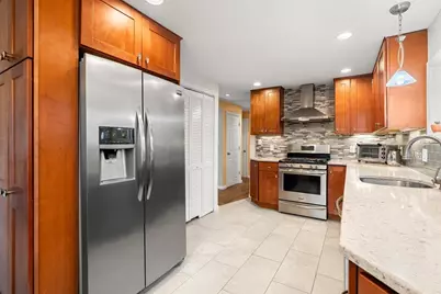 51 Winslow Rd, Reading, MA 01867 - Photo 10