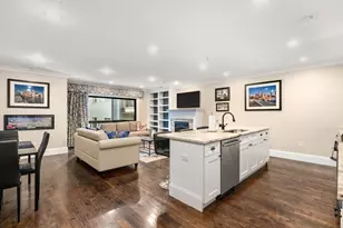 215 Athens St, Boston, MA 02127 - Photo 4