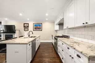 215 Athens St, Boston, MA 02127 - Photo 8
