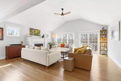 32 Pebble Beach Dr, Plymouth, MA 02360 - Photo 12