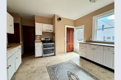 50 James St, Greenfield, MA 01301 - Photo 10