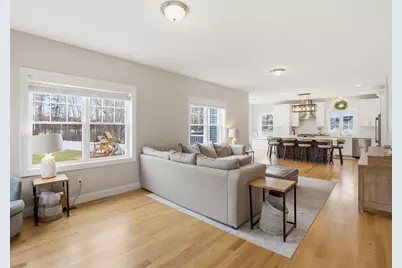 525 Chandler St, Tewksbury, MA 01876 - Photo 10