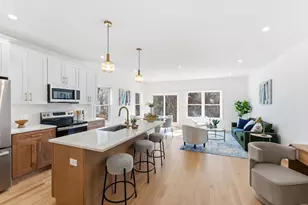 142 Fisher St, Attleboro, MA 02703 - Photo 4