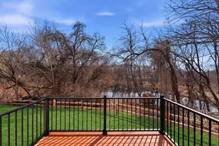 142 Fisher St, Attleboro, MA 02703 - Photo 40