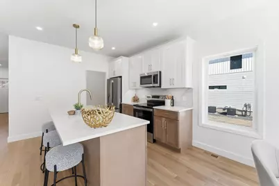 142 Fisher St #A, Attleboro, MA 02703 - Photo 10