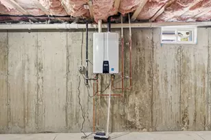 142 Fisher St, Attleboro, MA 02703 - Photo 38