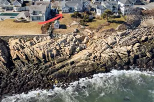 15 Beach St, Rockport, MA 01966 - Photo 1