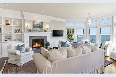 15 Beach Street, Rockport, MA 01966 - Photo 10