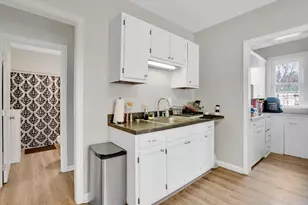 35-37 Narragansett St, Springfield, MA 01107 - Photo 30