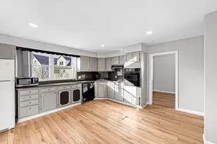 26 Tapley Ave, Revere, MA 02151 - Photo 8