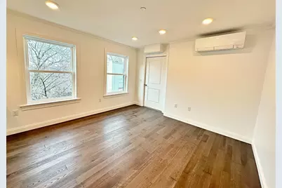 33 Leyden St #6, Boston, MA 02128 - Photo 6