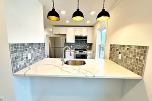 33 Leyden St, Boston, MA 02128 - Photo 8