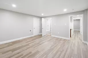 98 Ab Southville, Southborough, MA 01772 - Photo 16